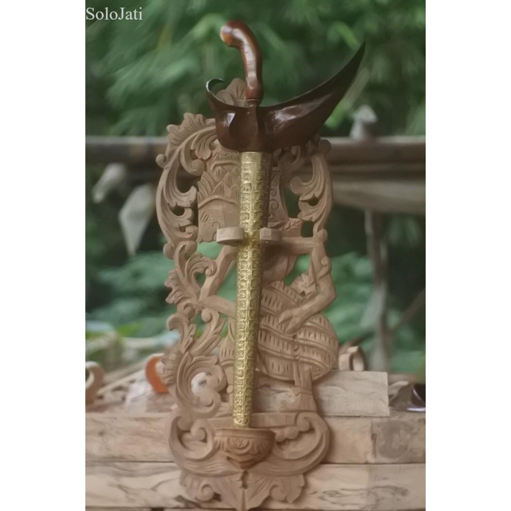 blawong rak jagrak keris motif krisna ukiran jepara halus hrg antik