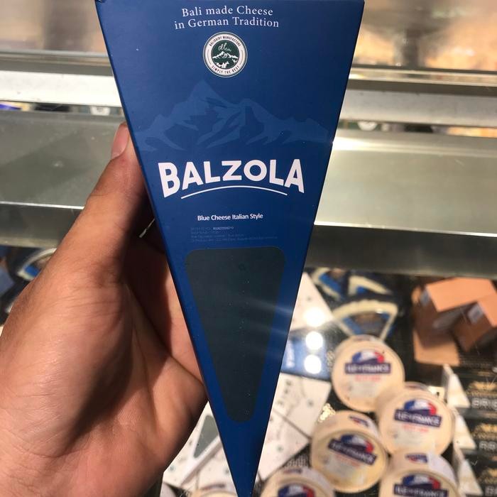 

Keju Balzola blue cheese italian style 100 grm