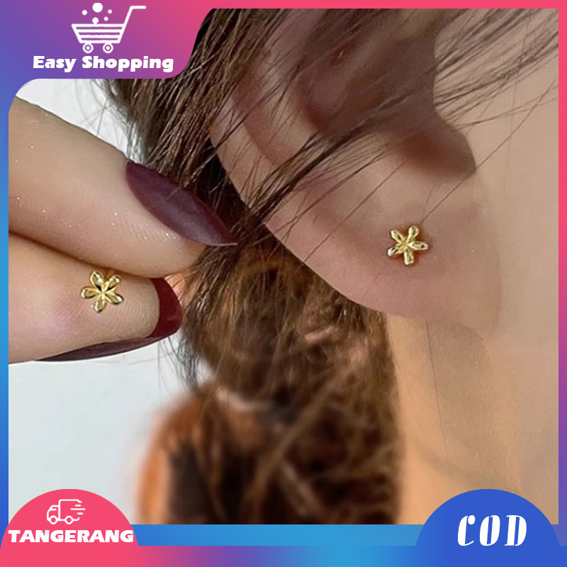 Anting Korean Style Simple Anting Fashion Wanita Anting Titanium Elegant Korea Pola Bunga Kecil