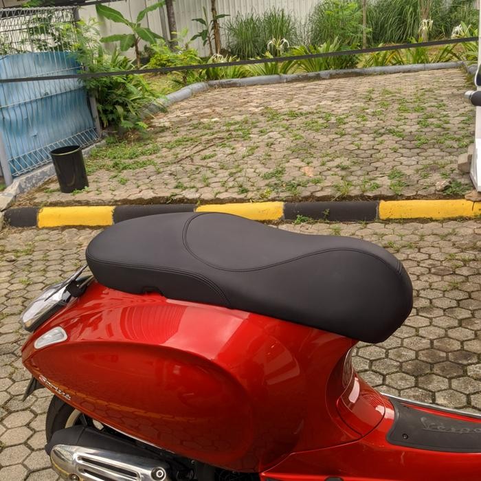 Kulit Jok Vespa Sprint Primavera / Sarung Jok Vespa Sprint Primavera