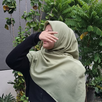 Hijab Segi Empat Voal Polos Syari / Jilbab Segi Empat Voal Polos Syari / Kerudung Voal Polos Syari