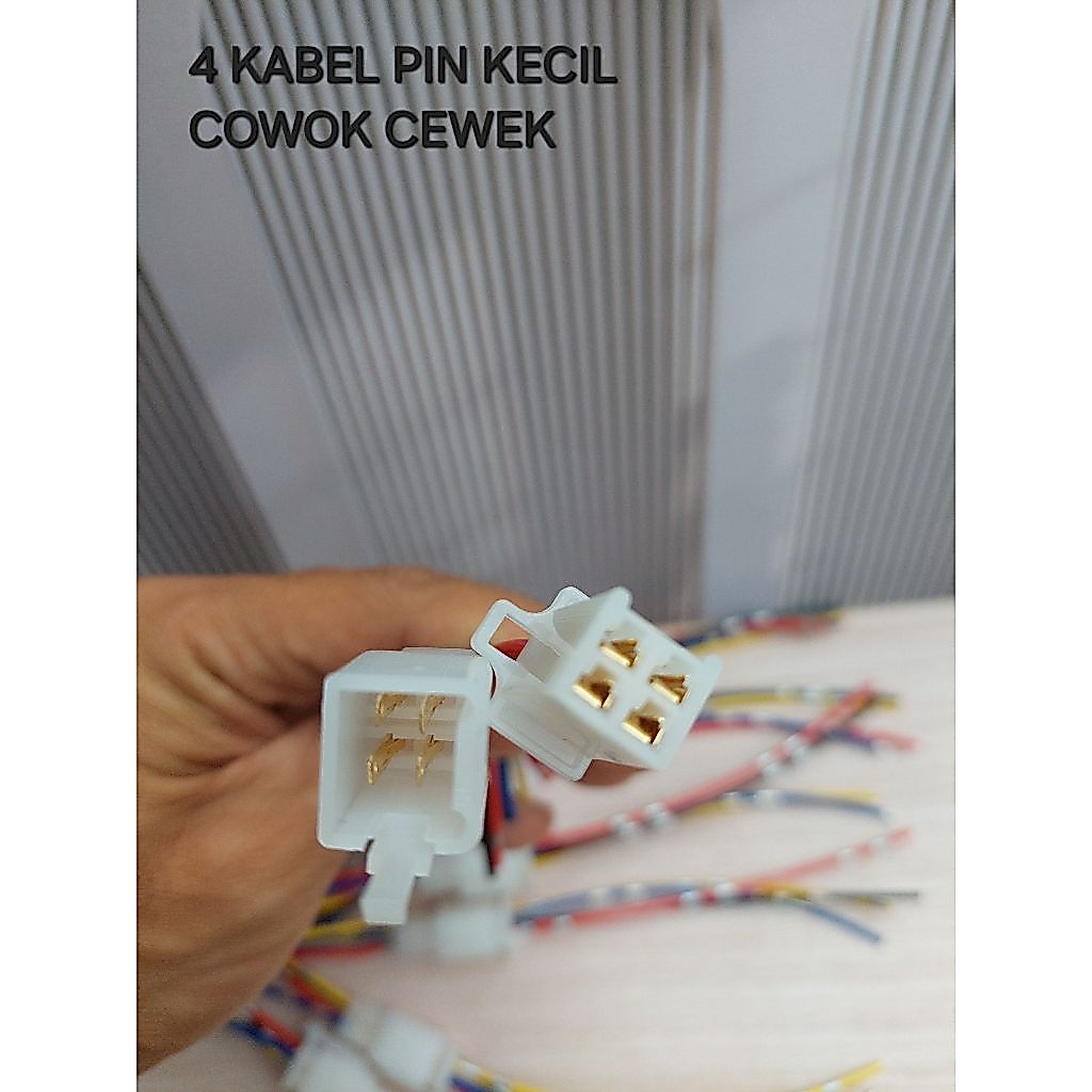Soket Sambung 4 Pin Kecil / Mini Socket Kabel Konektor Mobil Motor (1 Set)