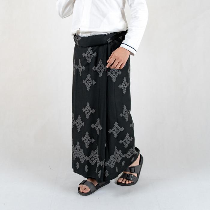 Hadinata Batik Sarung Zayed