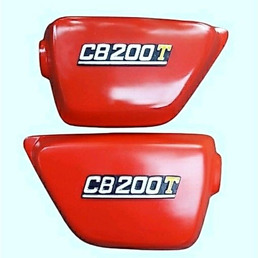Tutup Samping Aki Honda CB200 CB200T Sepasang Kanan Kiri dengan Emblem
