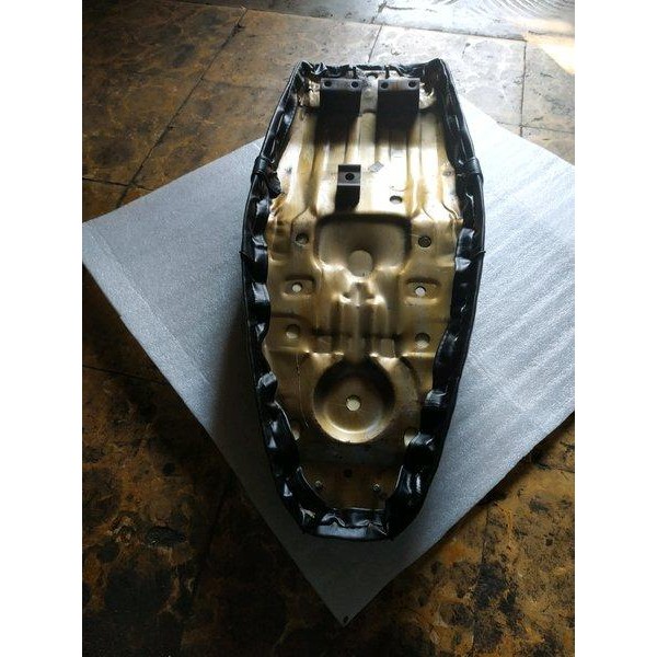 Promo TB Sadel Jok lapis cover kulit Sedel Honda Astrea Prima Star plat spon