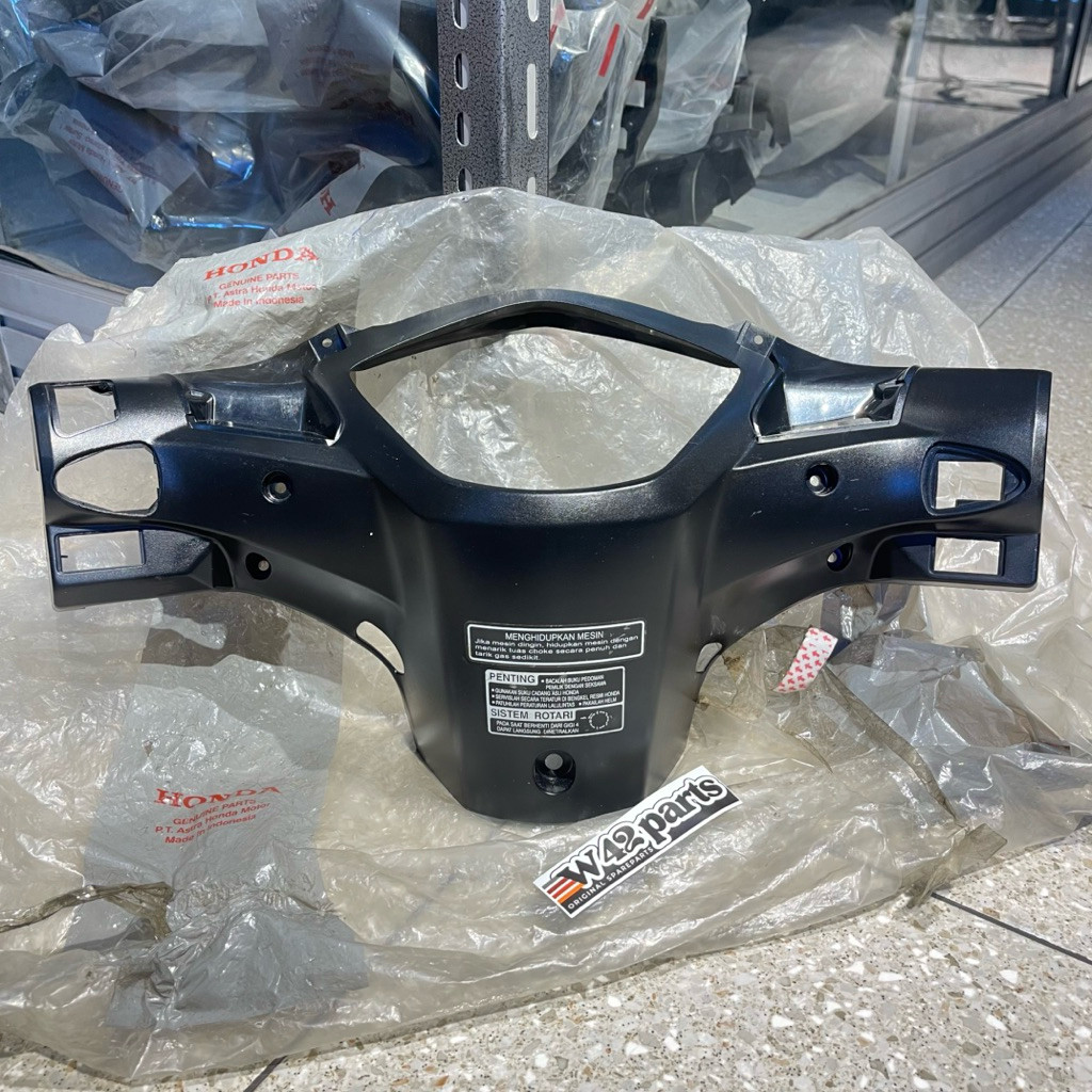 BATOK KEPALA LAMPU BELAKANG SPEEDOMETER REVO ABSOLUTE REVO 110 ORIGINAL AHM 5320C KWW A00