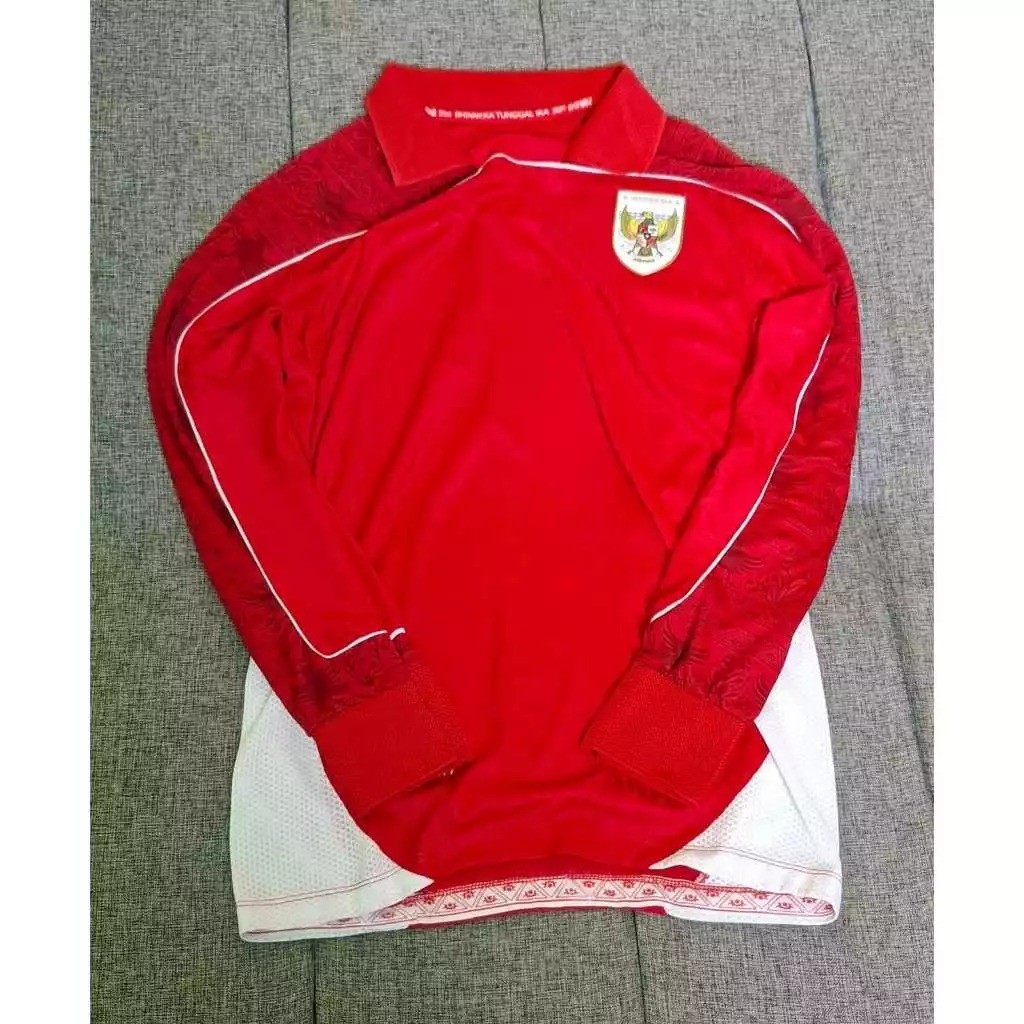 (PLAYER ISSUE) LONGSLEEVE LS JERSEY BOLA TIMNAS INDONESIA HOME 2025 LENGAN PANJANG NEW JERSEY BOLA /