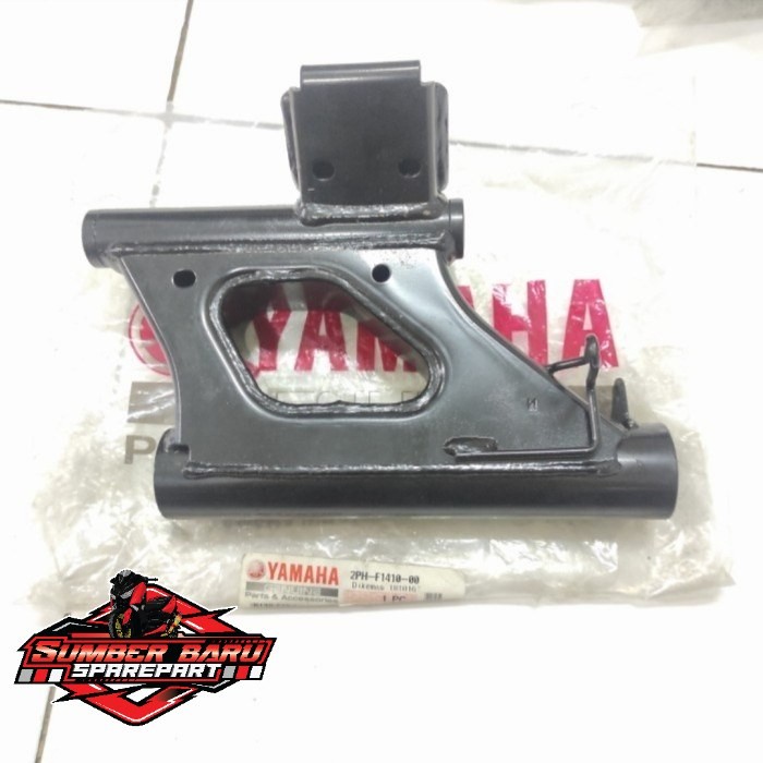 ENGINE MOUTING UNDUR UNDUR MIO M3 MIO 125 2PH-F1410-00 ORIGINAL YAMAHA