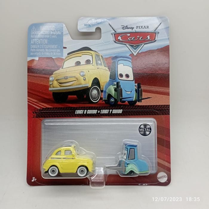 MAINAN... Disney Pixar Cars Luigi and Guido 2023 Mattel 1:55