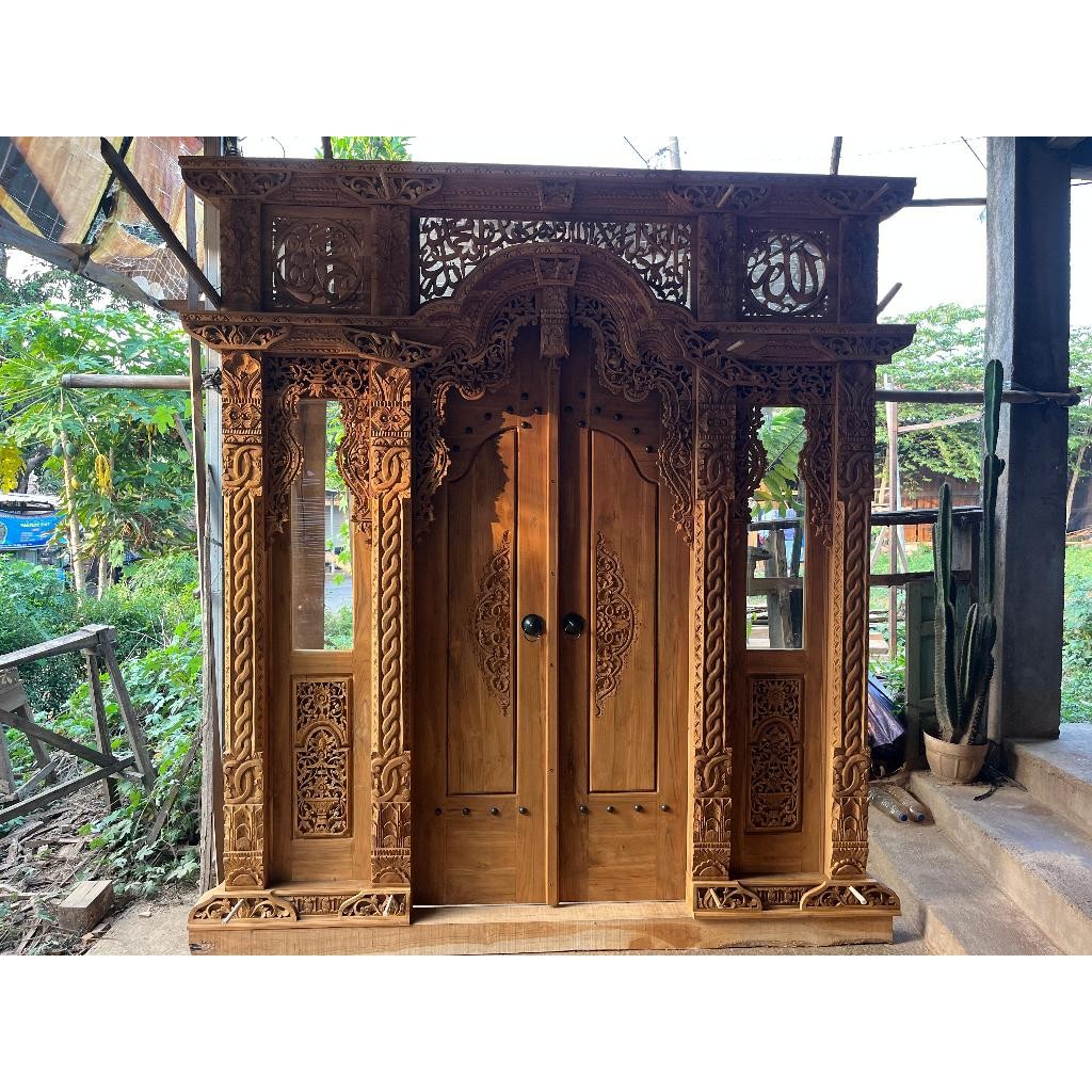Pintu Gebyok Ukir Jati Jepara Furniture | Pintu Ukiran Jepara | Gebyok Pintu Ukir Jati Jepara | Pint