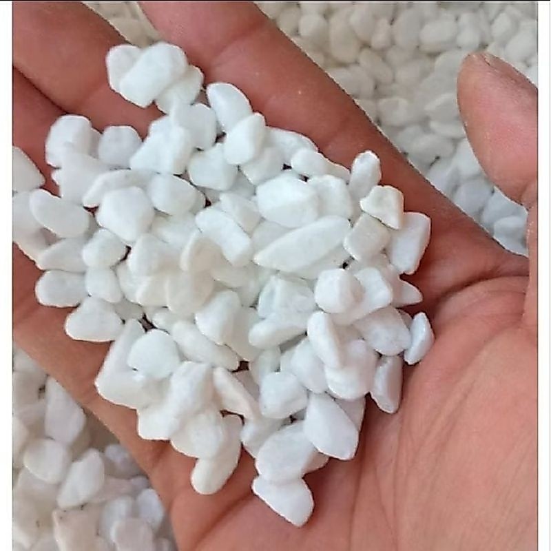 Batu import putih itali 1kg/Batu koral putih/Batu sikat putih/batu salju/Batu hias/Batu aquarium