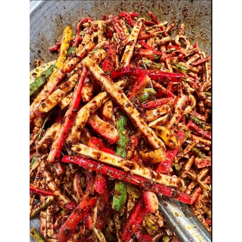 

Kerupuk beton pedas daun jeruk bungbu melimpah isi 500.gram kerupukBeton jaa,t