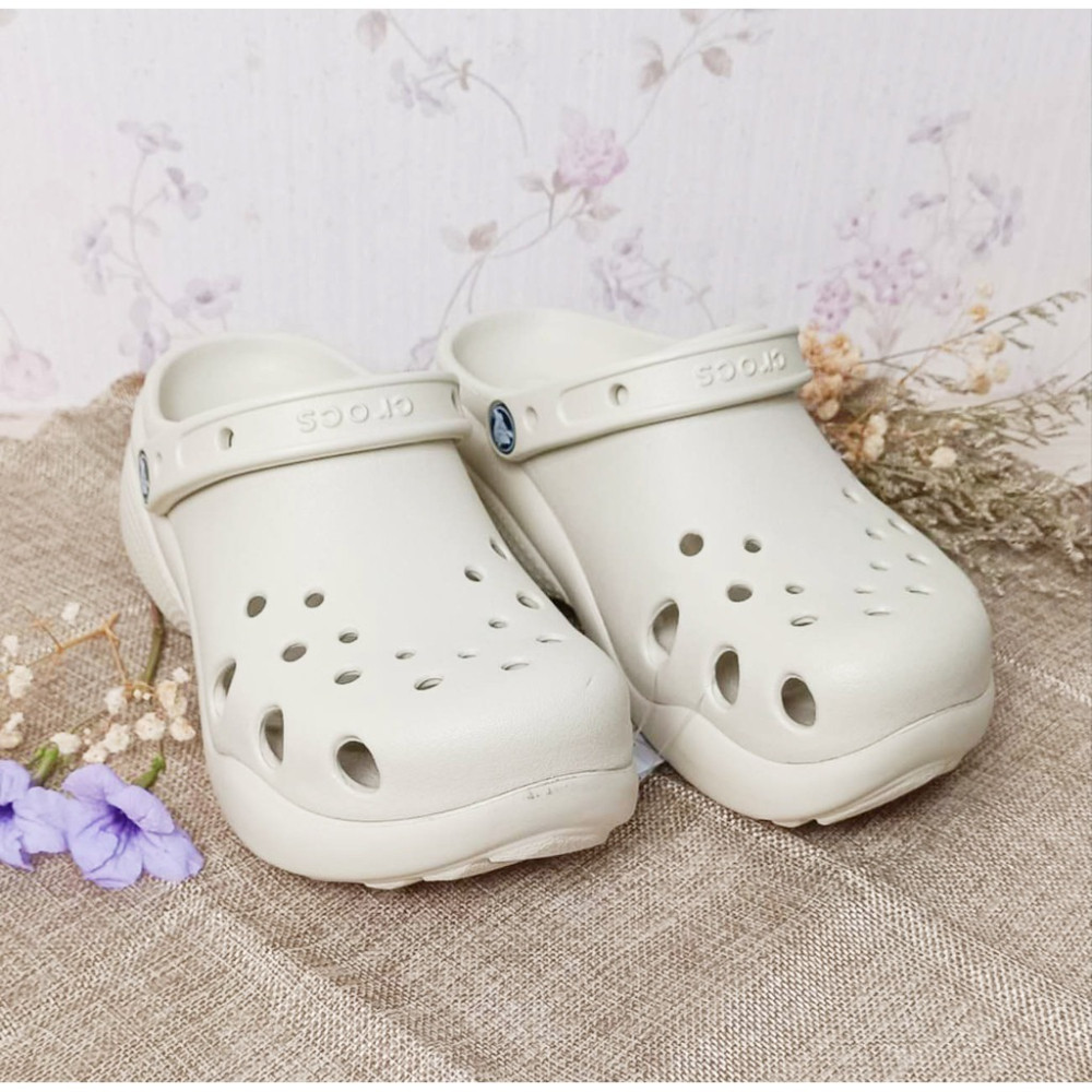 Sandal Cross Classic Platform Aura Clog Woman Sandal Cross Wanita Sandal