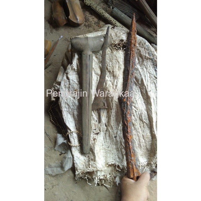 pedang lar bangau sepuh majapahit lokasian di sungai bengawan bk megan paling lengkap PW4567