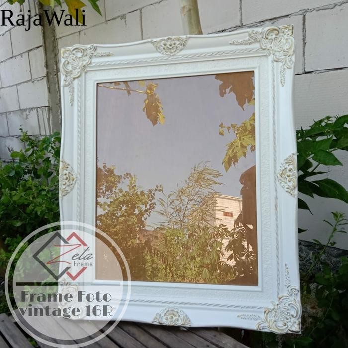 Pigura Foto Ukir Belgi Lancip Putih Gold - Bingkai Foto Uk.16R (40x50) KH13
