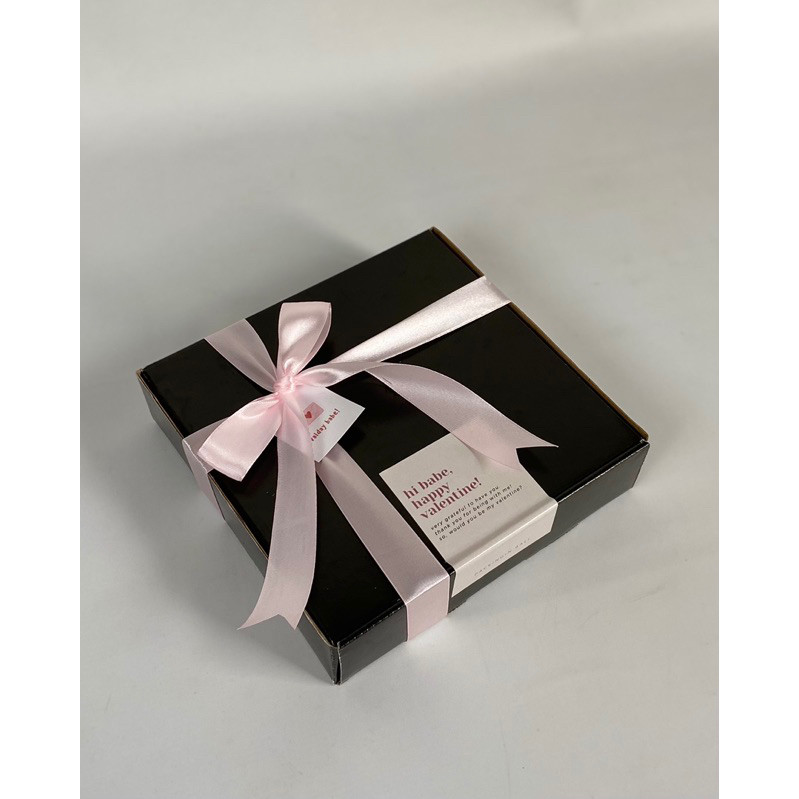 PACKINGIN BALI - GIFT BOX | KOTAK HADIAH | GIFT BOX HITAM | DIE CUT GIFT BOX SIMPLE HITAM