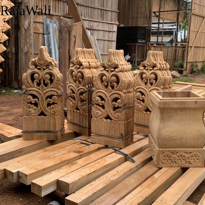 TEMPEL SOKO UKIRAN UNTUK JOGLO ATAU RUMAH KAYU RJ12