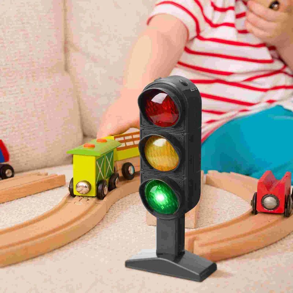 Gadpiparty Toys Traffic Light Signs Toy Traffic Light Lamp Base Simulation Road Light Safety Traffic
