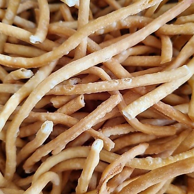 Crispy- Kripik Stik Pangsit Keju 500 Gram