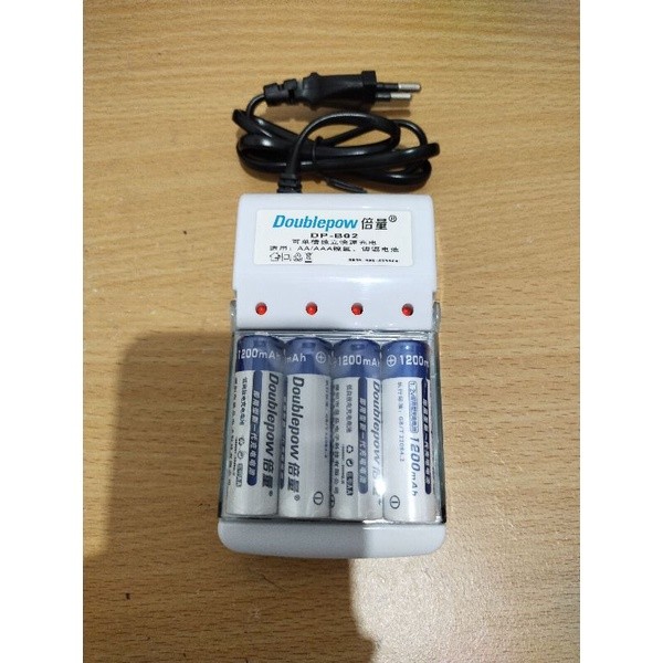 [OVVELA] Battery AA 4 Pcs + Charger - Bisa Di Cas Ulang For Kamera Canon Nikon Sony Olympus Samsung 