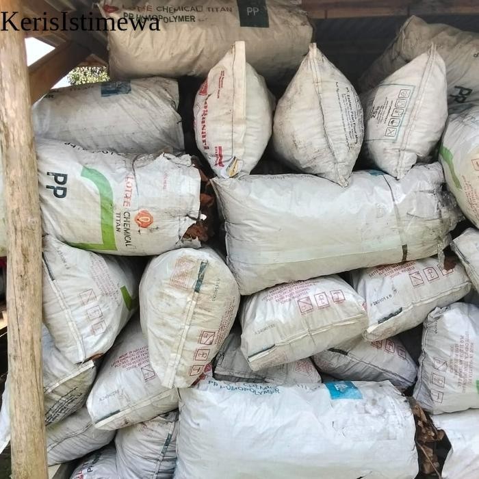 Arang kayu berkualitas super KIS9