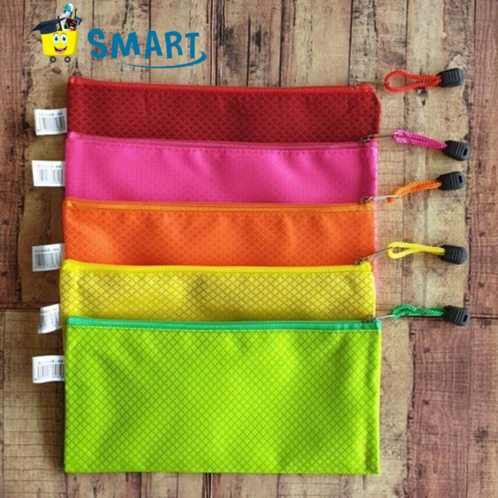 

V-TEC ZIPPER BAG B4 MIX COLOR