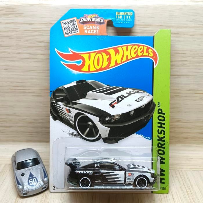 hot wheels custom 12 ford mustang falken hitam exclusive recolor kmart SWO86