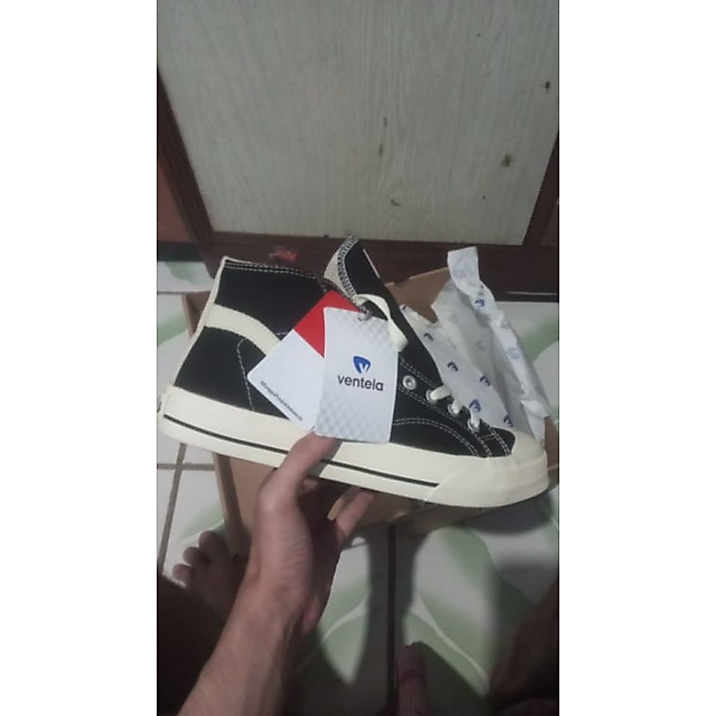 sepatu ventella