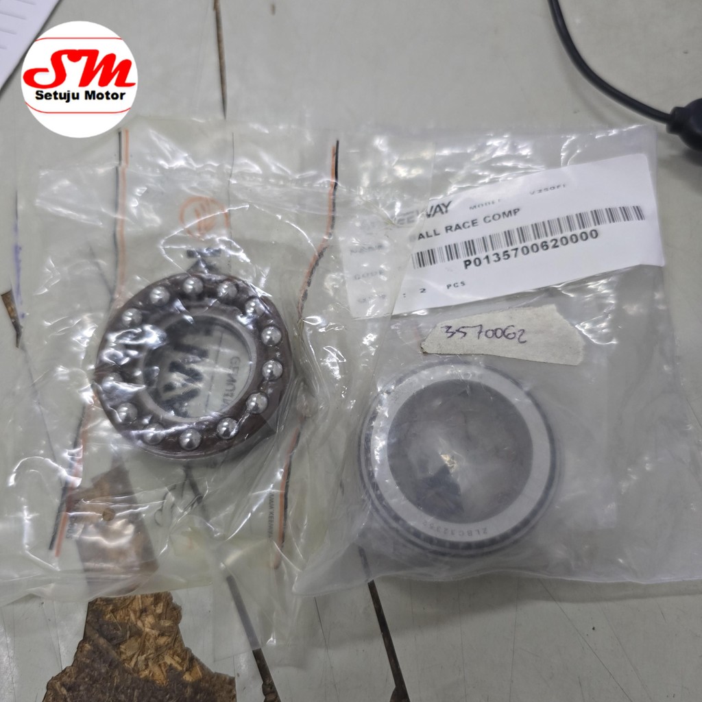 Komstir set Keeway V250 FI Original