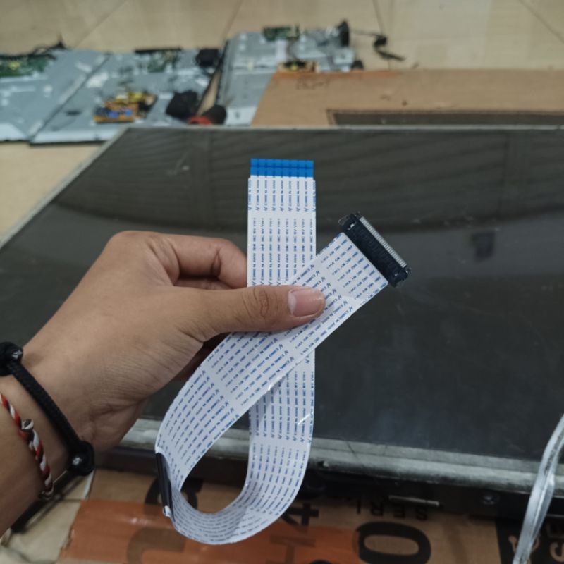 KABEL FLEKSIBEL 30 PIN UNIVERSAL UNTUK TV LG - SHARP  - KABEL FLEXIBLE - KABEL 30 PIN     Berkualita