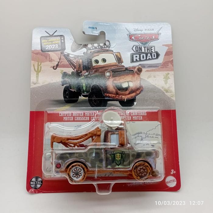 MAINAN... Disney Pixar Cars Cryptid Buster Mater 2023 Mattel 1:55