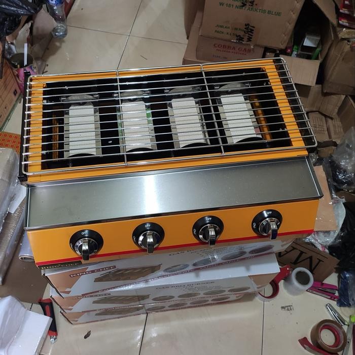 pemanggang 4 tungku/bakaran sosis