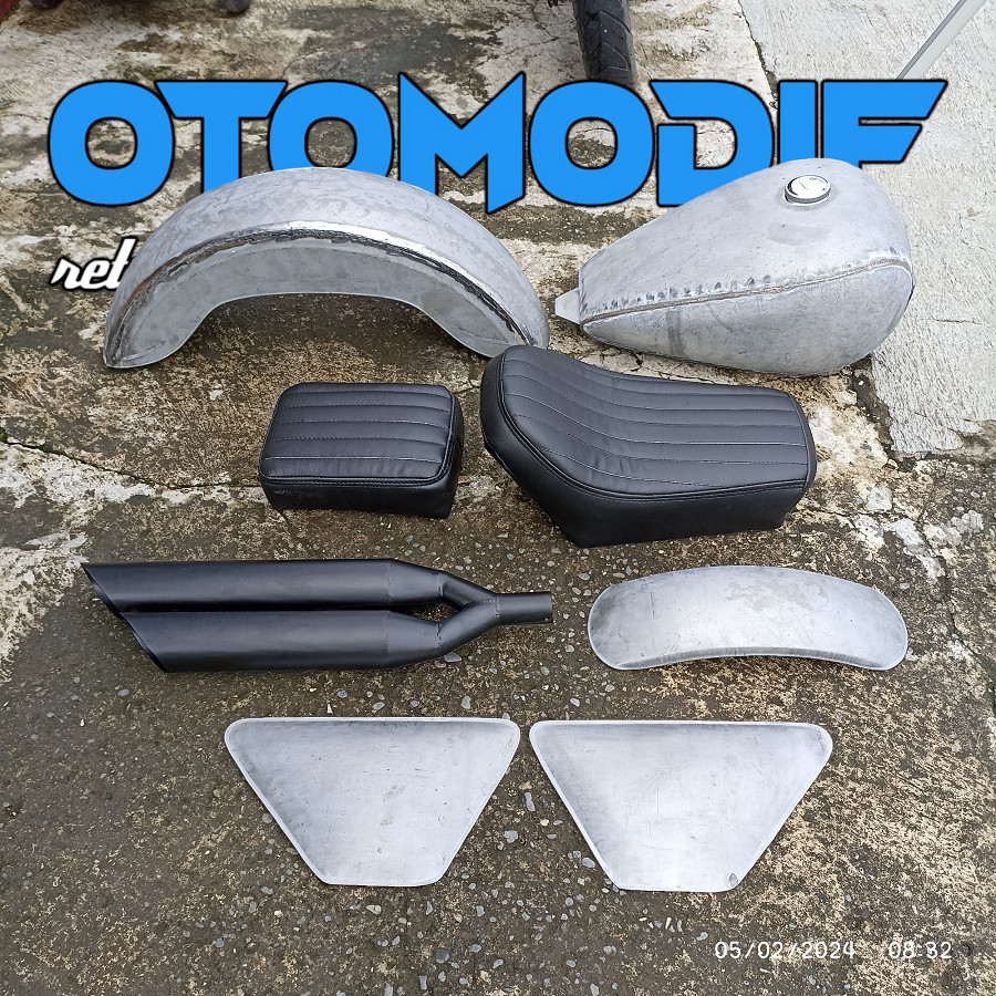 Paket body motor custom bobber tangki spakbor jok knalpot double cover aki bobber bahan OR