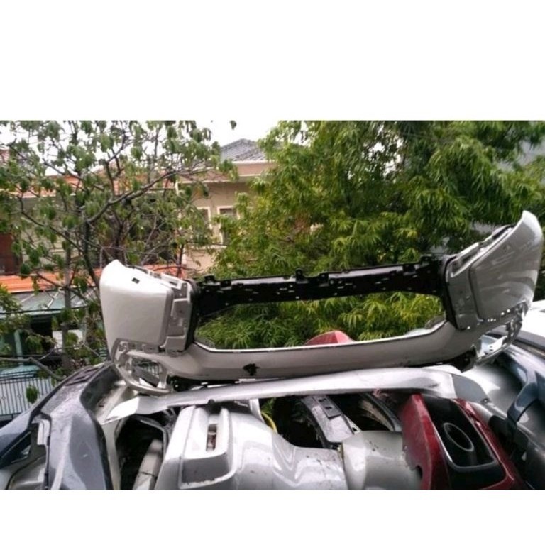 bumper depan pajero sport 2016 2017 2018 2019 2020