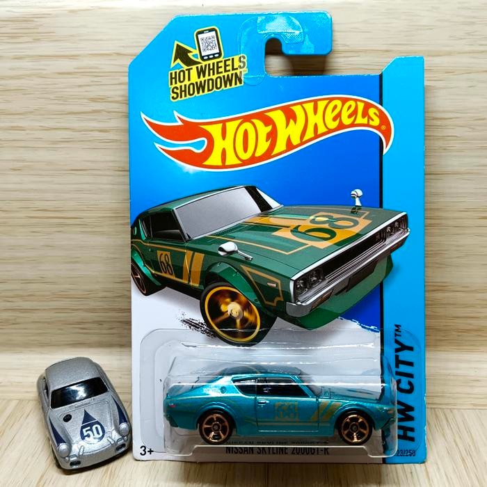 Hot Wheels Nissan Skyline 2000GT-R Hijau SWO86