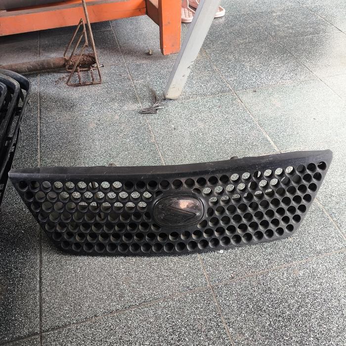 UPPER GRILLE GRILL ATAS RADIATOR HITAM SUZUKI AERIO BALENO NEXT G