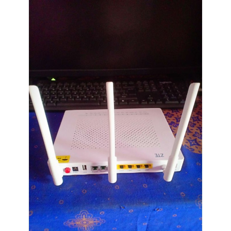 ZTE GPON ONT ZXHN F670 Premium Dual Band