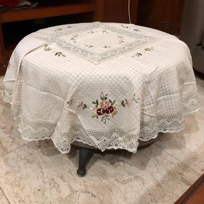 TERBARU Taplak meja bulat 4 kursi/meja oshin/ meja betawi - K