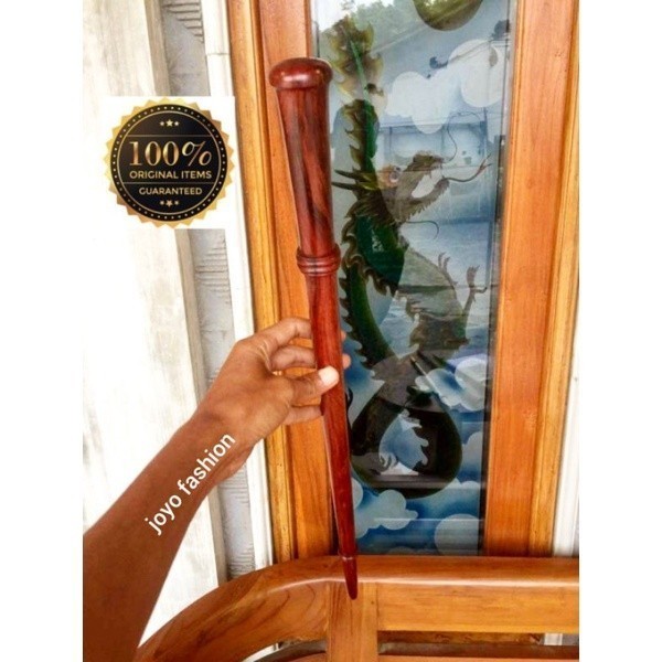 TONGKAT KOMANDO AKAR GALIH KAYU NAGASARI MERAH CIREBON TUA NGURAK