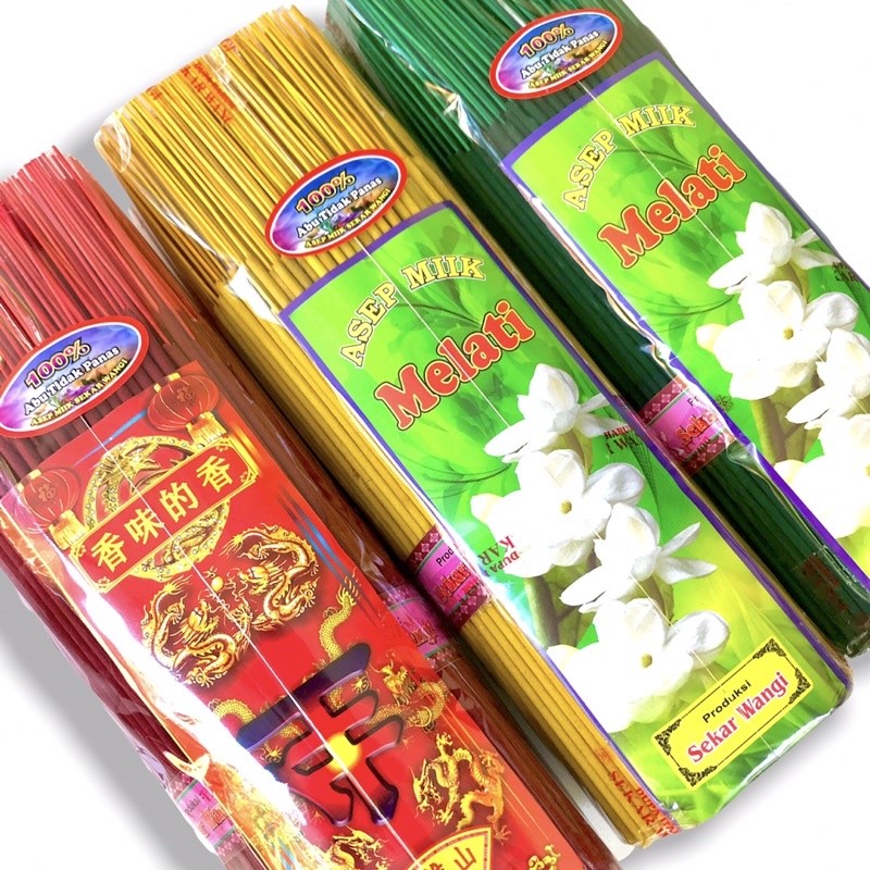 

Dupa Hio Warna Merah Kuning Hijau 900 Gram 32 cm Abu Dingin Produksi Sekar Wangi