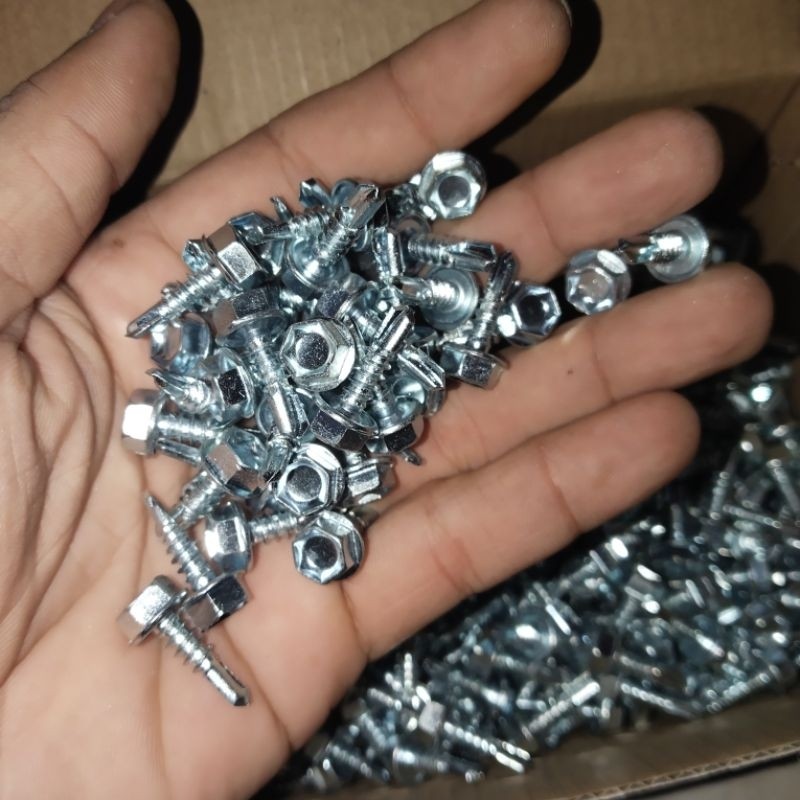 GERUSANBUPLAS baut roofing baja ringan 10×16 1000 pcs baut roofing baja ringan 10×16 baut roofing