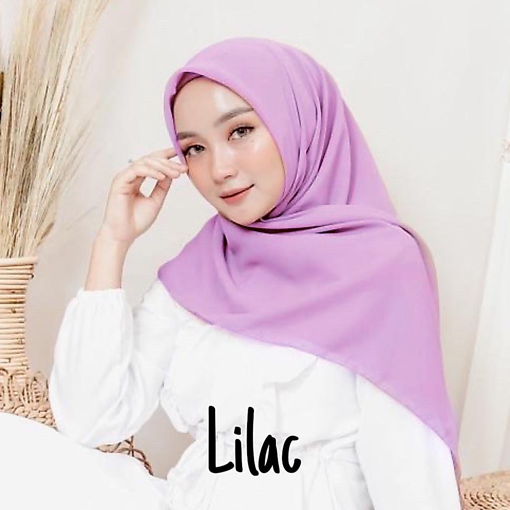 Bella Square Premium Anti Letoy|Hijab Segi Empat Polos|Kerudung Segi Empat|Jilbab Polos|Lilac