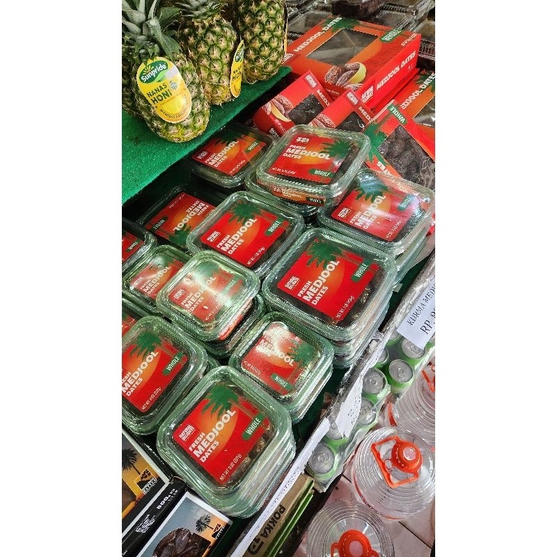 

Kurma Medjool USA 227gr, 340gr , 454gr ,907gr 1kg. Palm fruit 250gr, 500gr. Golden Valley 10kg