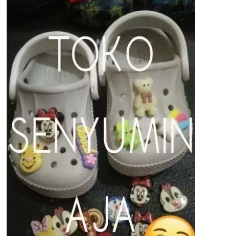 CROCS ORIGINAL, RIJEK PABRIK.. UTUH TANPA POTONGAN