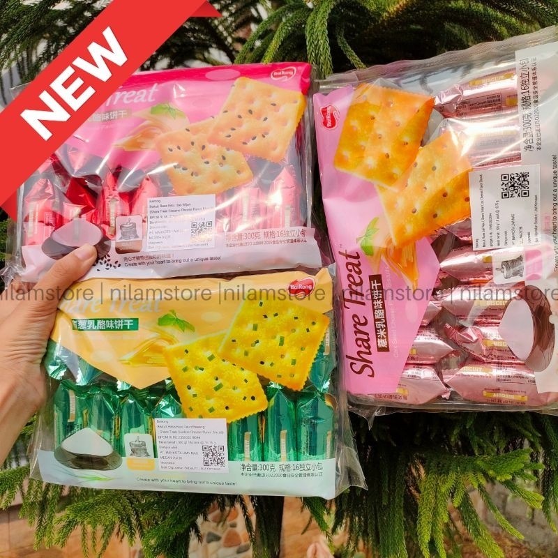 

Bairong Share Treat isi 16 pcs - Bairong Daun Bawang-Bairong Keju Wijen