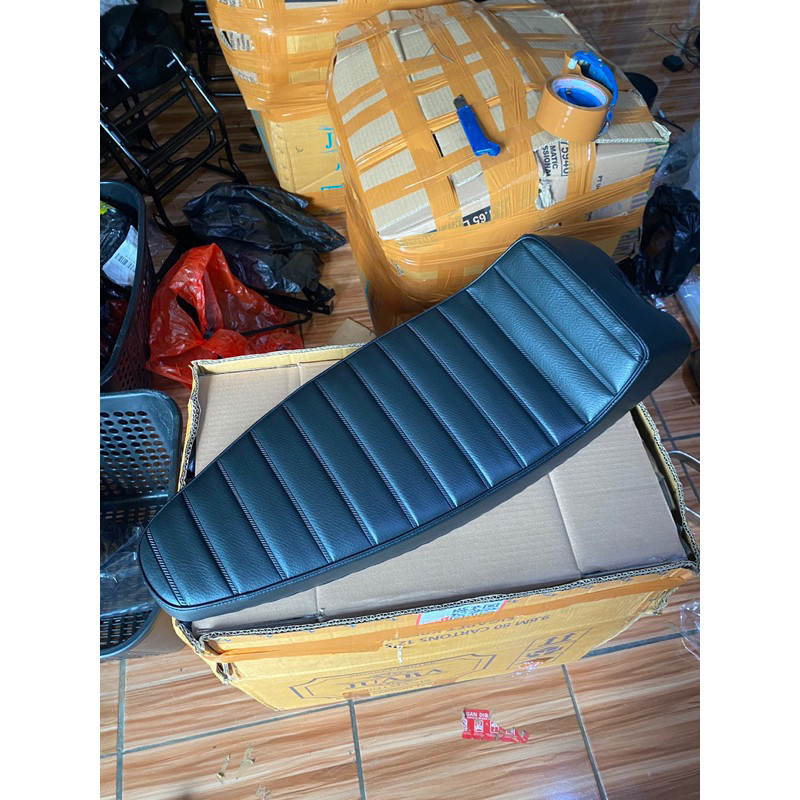 Jok caferacer racing vespa excel