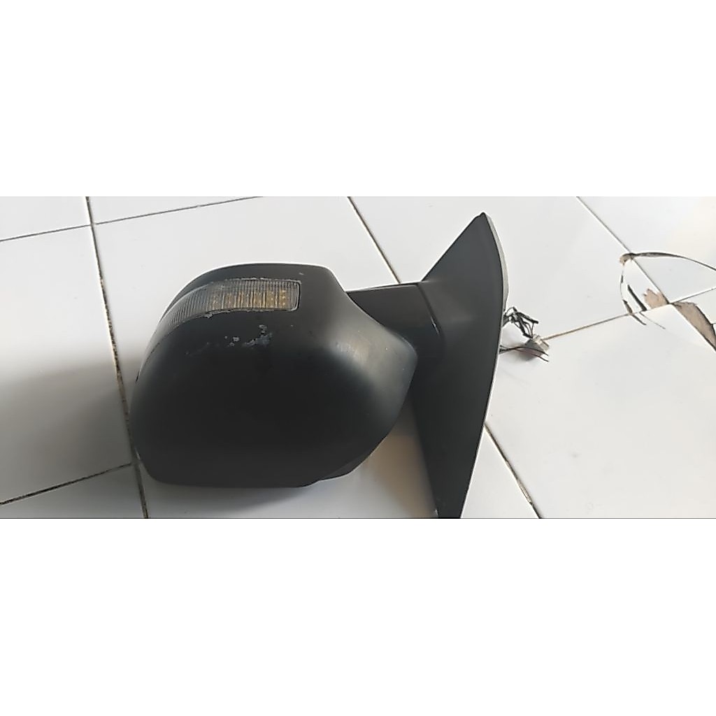 spion copotan nissan Xtrail T 30