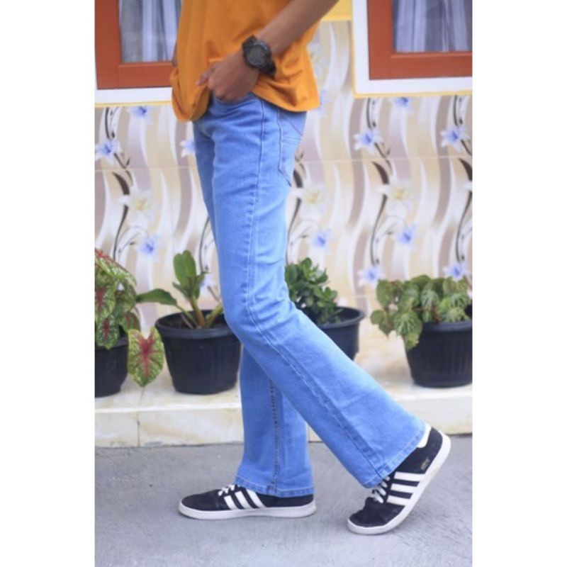 Celana Jeans Cutbray Pria  Panjang Komprang Celana Semi Cutbray Booncut Pria