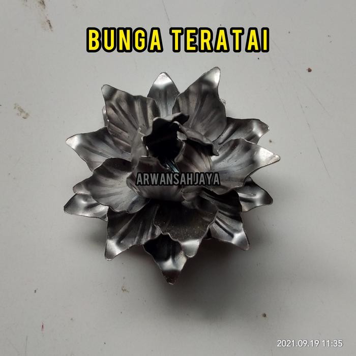 BUNGA TERATAI ORNAMEN PAGAR BESI