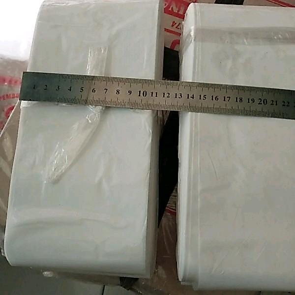 Plastik tempe doff putih susu lebar 11 cm panjang 250 meter